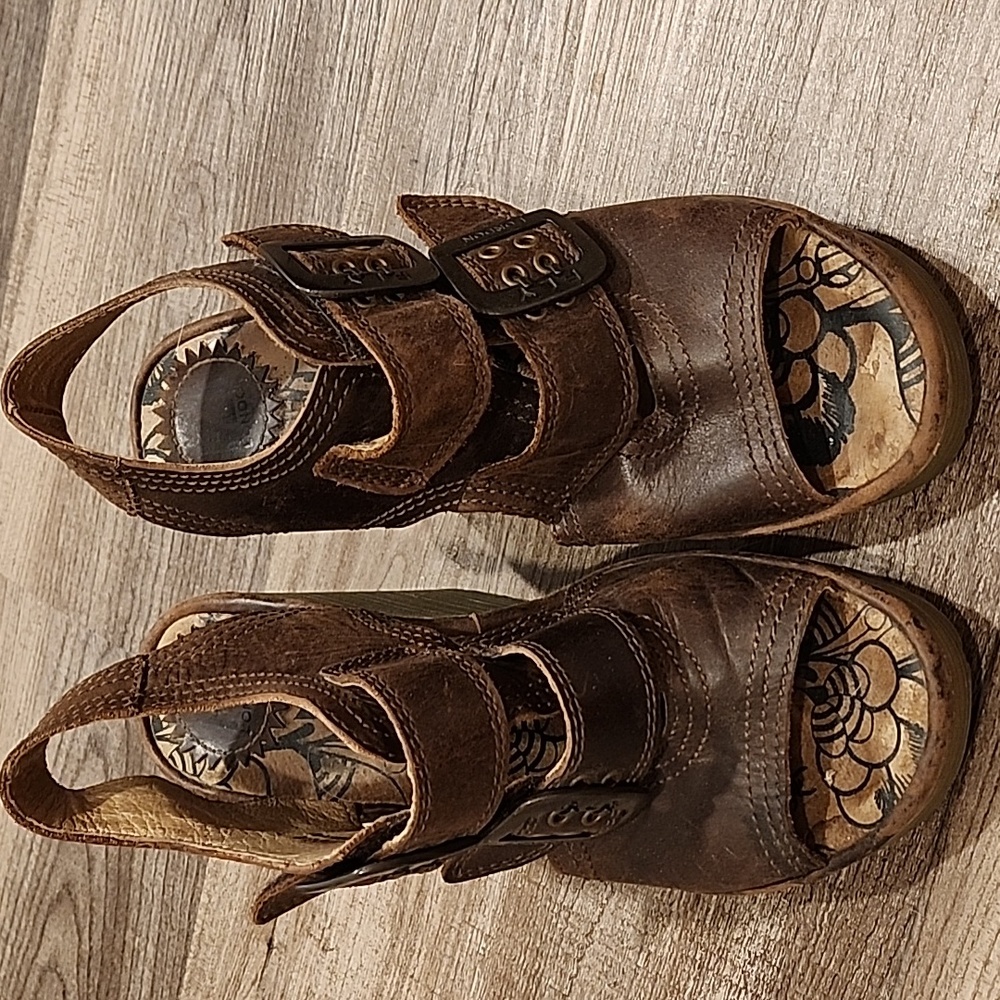 Fly London Brown Leather Wedge Sandals - Picture 4 of 6